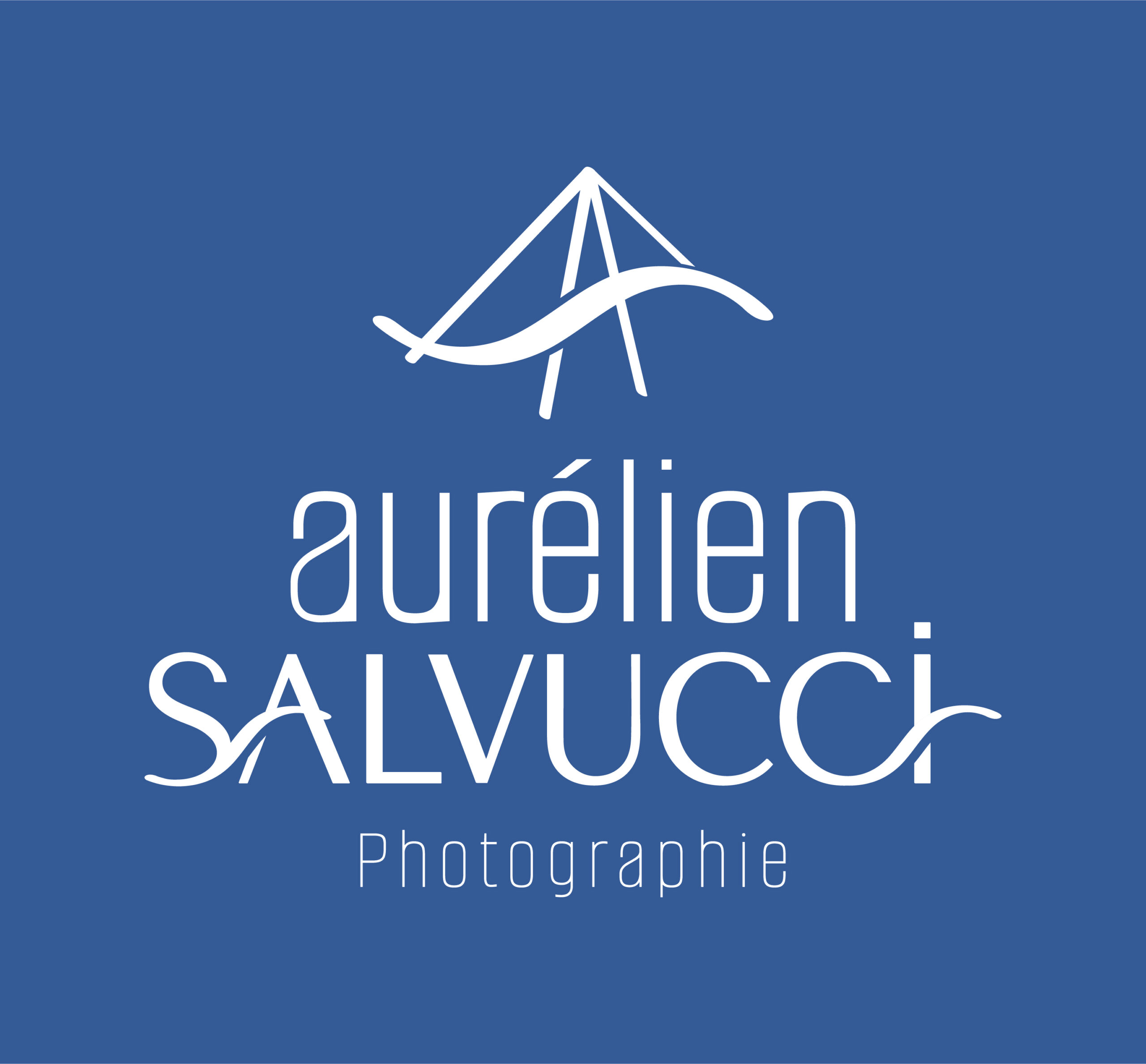 Aurélien_Salvucci_Logo_Secondaire_Slogan_Couleur_Rvb_3000px_w_72ppi graphical activity identité visuelle