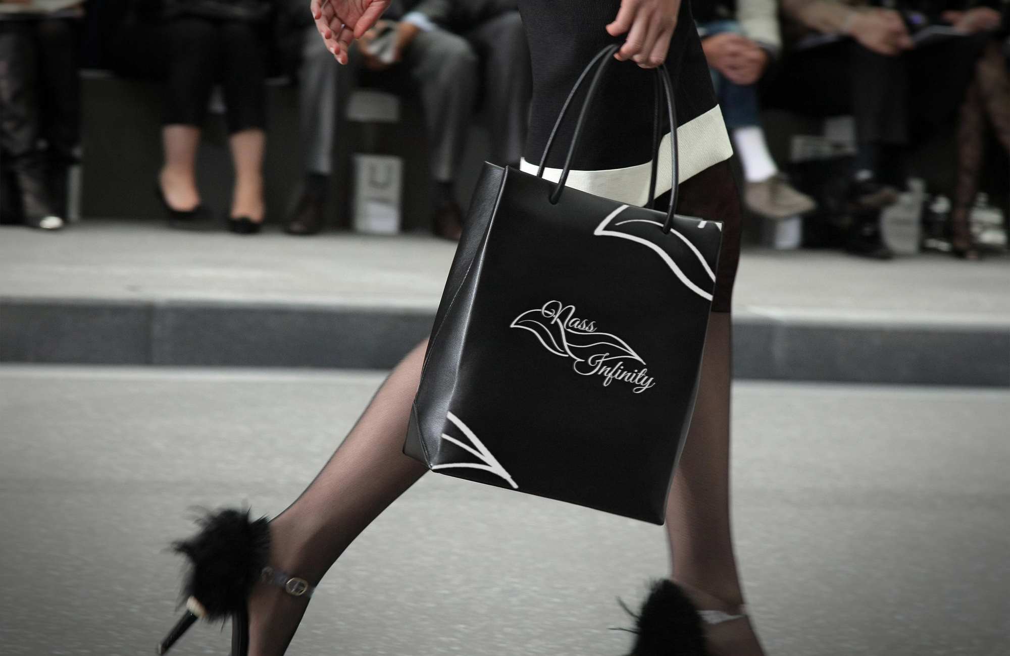 NASS INFINITY - sac noir shopping 2 - graphical activity création de logo moselle