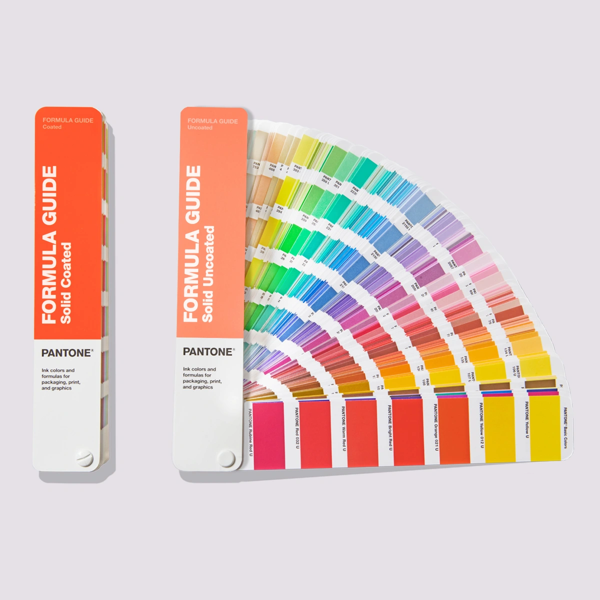 graphical-activity-gp1601b-pantone-pms-formula-guide-coated-uncoated-lifestyle-4