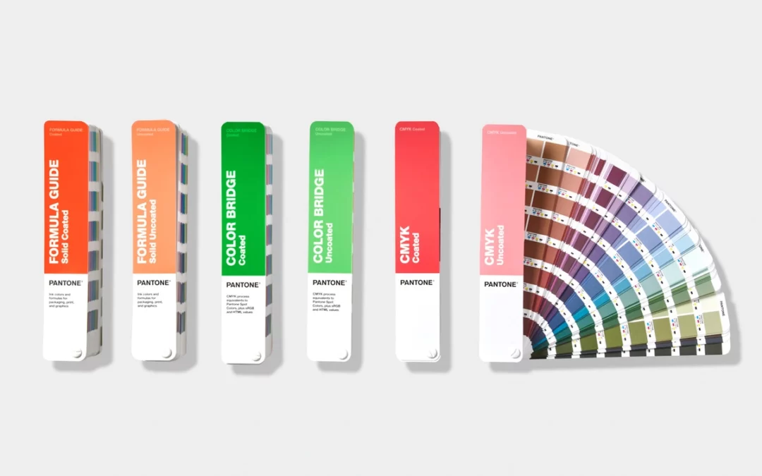 Ensemble de guides Essentiels Pantone